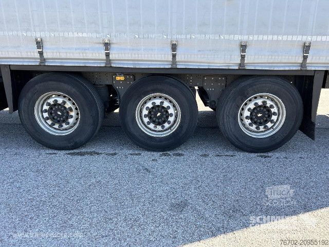 Odprta polprikolica s ponjavo Schmitz Cargobull Curtainsider Standard