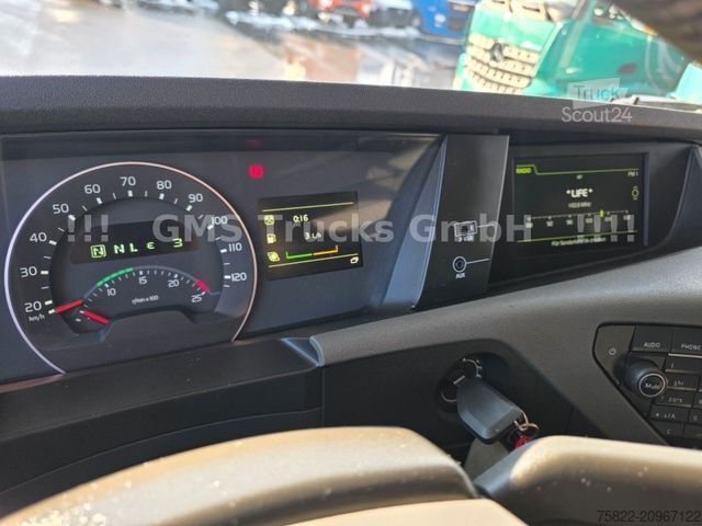 Platforminis sunkvežimis VOLVO FH 500 / 6X2 / I Shift / Atlas Kran / Lenkachse