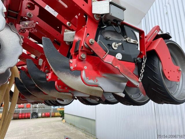 Precíziós vetőgép Kverneland OPTIMA 6,00 M PH