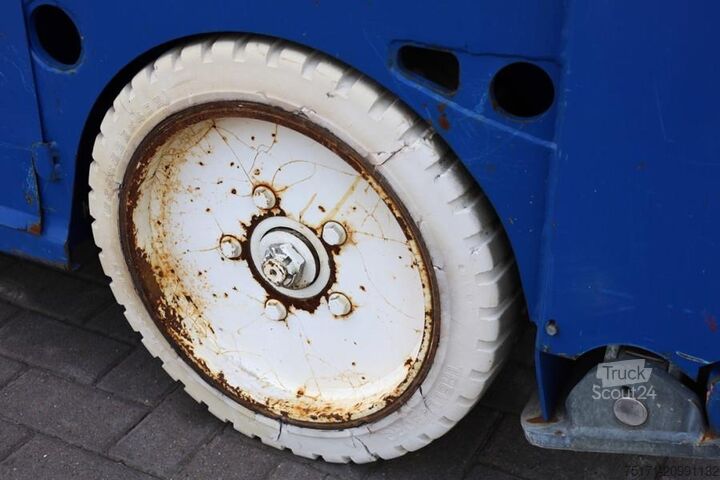 Scissor lift PB Lifttechnik S225-12ES Electric, 22.5m Working Height, 450kg Ca