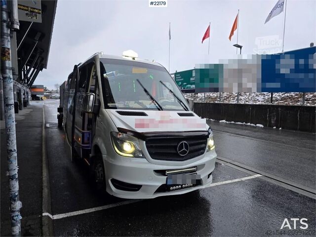 Minibus Mercedes-Benz Sprinter 519