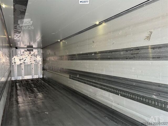 Krone kast-oplegger met Thermo King koelsysteem Krone box semi-trailer with Thermo King refrigeration un