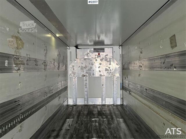 Krone kast-oplegger met Thermo King koelsysteem Krone box semi-trailer with Thermo King refrigeration un