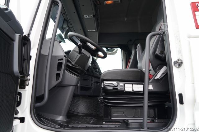 Standard tractor unit RENAULT  T 460 / STANDARD / EURO 6 