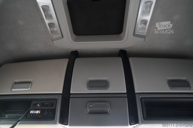 Standard tractor unit RENAULT  T 460 / STANDARD / EURO 6 