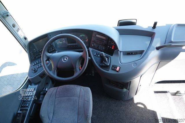 Bussi MERCEDES-BENZ TOURISMO /EURO 6 / SPROWADZONY / TURYSTYCZNY / A