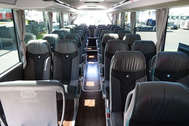 Bussi MERCEDES-BENZ TOURISMO /EURO 6 / SPROWADZONY / TURYSTYCZNY / A