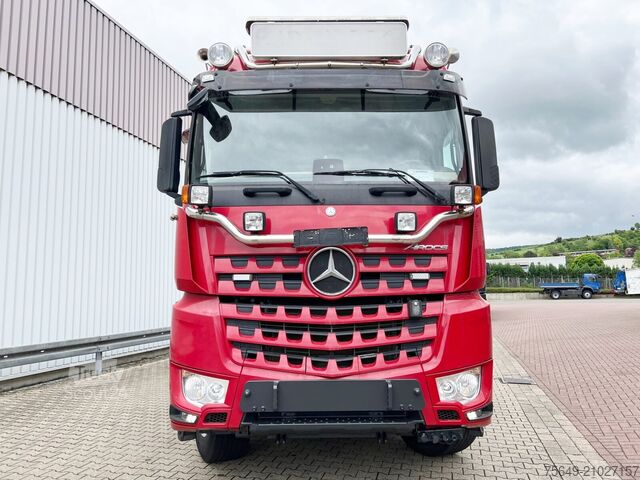 Speciale doeleinden vrachtwagen Mercedes-Benz Arocs 3263 8x4/4 Arocs 3263 8x4/4, Retarder, Stahlmulde ca.14m³, Hydr. Heckklappe