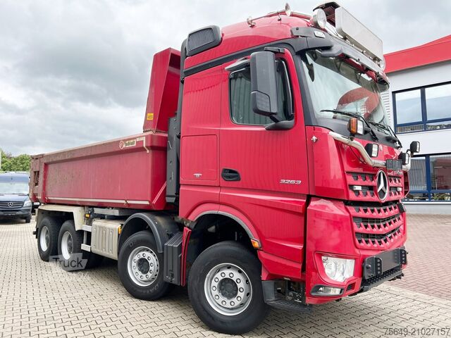 Speciale doeleinden vrachtwagen Mercedes-Benz Arocs 3263 8x4/4 Arocs 3263 8x4/4, Retarder, Stahlmulde ca.14m³, Hydr. Heckklappe