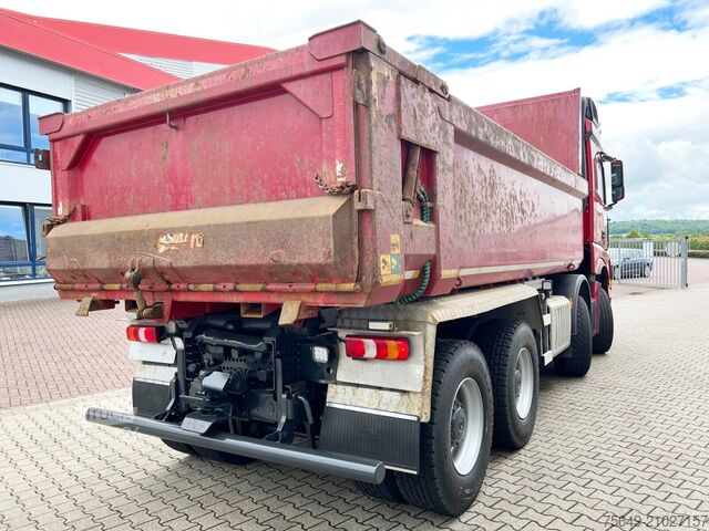 Speciale doeleinden vrachtwagen Mercedes-Benz Arocs 3263 8x4/4 Arocs 3263 8x4/4, Retarder, Stahlmulde ca.14m³, Hydr. Heckklappe