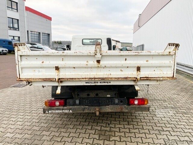 Driezijdige kipper bestelwagen Mitsubishi Canter Fuso 7C15D 4x2 Canter Fuso 7C15D 4x2