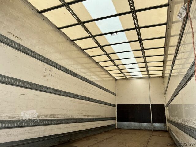 Vrachtwagen met bakwagen MAN TGL 12.220 4X2 BL TGL 12.220 4X2 BL mit MBB LBW 1500K