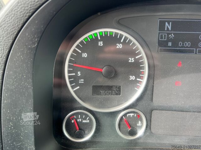 Vrachtwagen met bakwagen MAN TGL 12.220 4X2 BL TGL 12.220 4X2 BL mit MBB LBW 1500K