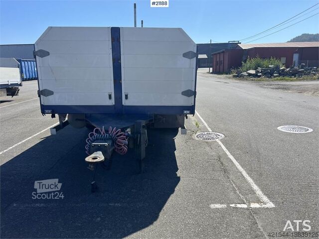 Plattformanhänger Tyllis 3 axle Flatbed trailer w/ foldable side doors