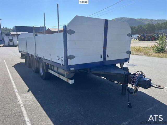 Plattformanhänger Tyllis 3 axle Flatbed trailer w/ foldable side doors