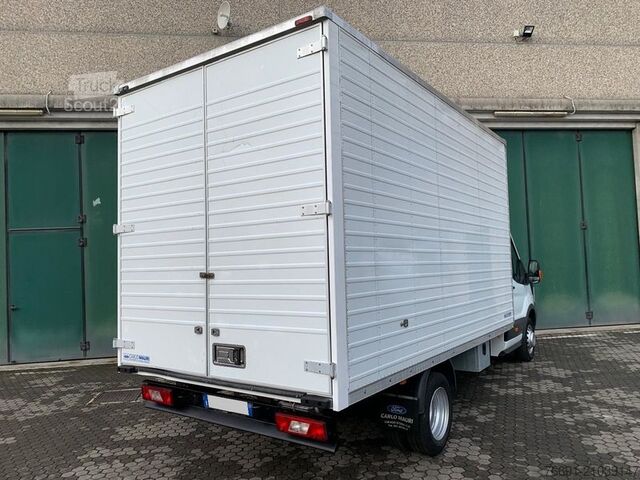 Bestelwagen Ford Transit 350 Gemellato con Furgone in Lega