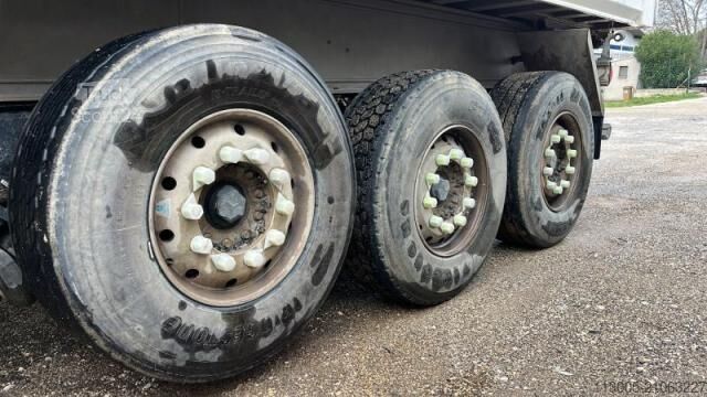 Remorque à benne basculante Benalu benne