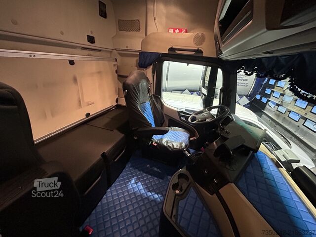 Tracteur routier standard Mercedes-Benz Actros