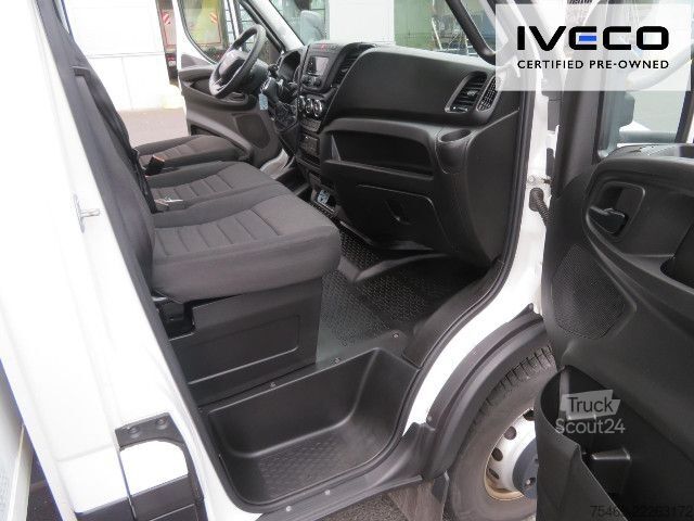 Κλειστό βαν IVECO 70C18HA8