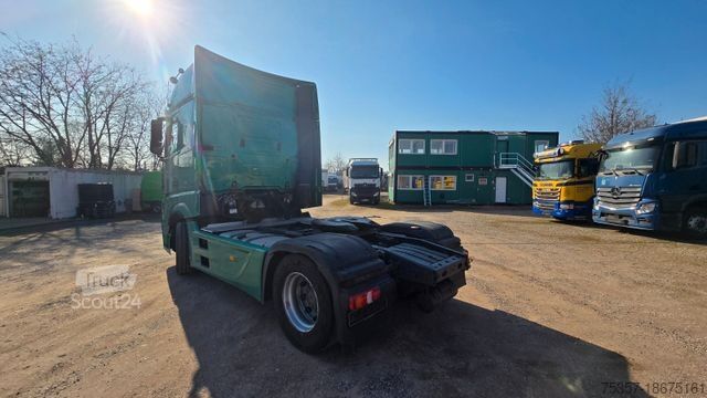 Standard SZM MERCEDES-BENZ arder,Klima, Euro 5,Giga Space