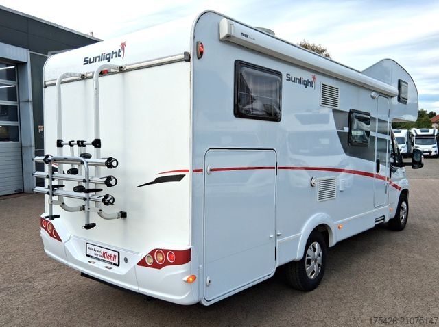 Alkoven Wohnmobil SUNLIGHT A 70 *6 Personen/Dach-Klima/Kurbelstützen*