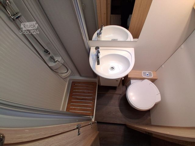 Alkoven Wohnmobil SUNLIGHT A 70 *6 Personen/Dach-Klima/Kurbelstützen*