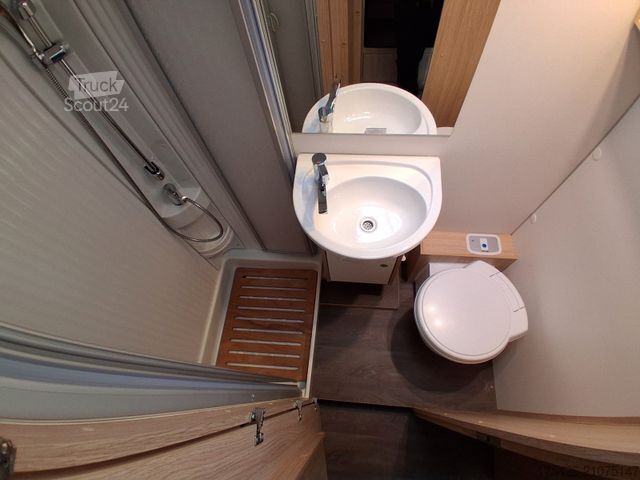 Alkoven Wohnmobil SUNLIGHT A 70 *6 Personen/Dach-Klima/Kurbelstützen*