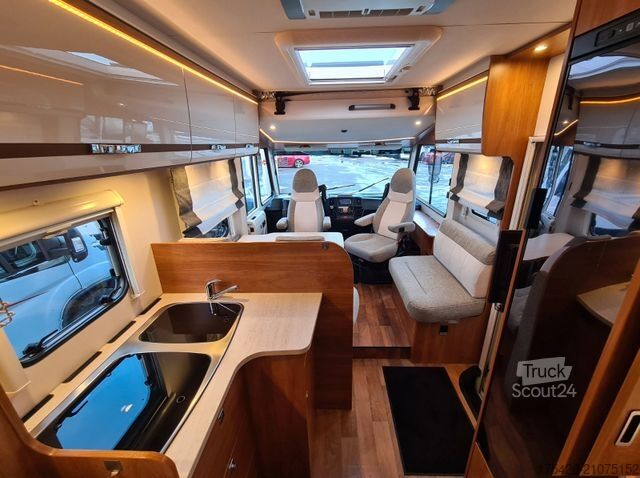 Kamper zintegrowany DETHLEFFS Trend I 7017 *Heckbad*Solar*WR*Dachklima*AHK*