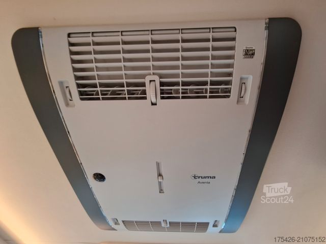 Kamper zintegrowany DETHLEFFS Trend I 7017 *Heckbad*Solar*WR*Dachklima*AHK*