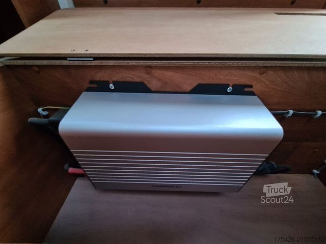 Kamper zintegrowany DETHLEFFS Trend I 7017 *Heckbad*Solar*WR*Dachklima*AHK*