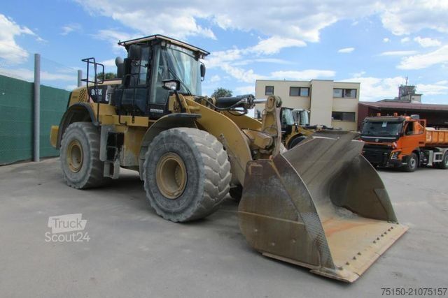Încărcător pe roți CATERPILLAR 966K XE - Waage - Nr.: 238