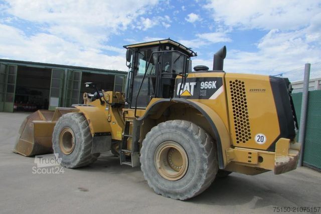 Încărcător pe roți CATERPILLAR 966K XE - Waage - Nr.: 238