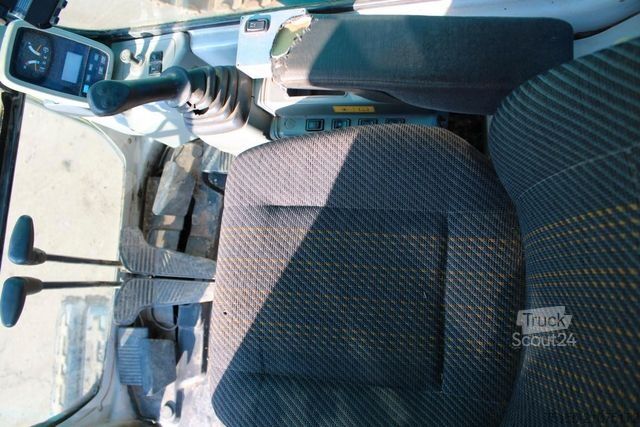 Pásové rýpadlo KOBELCO SK 235 SR NLC mit Siebgreifer+Hammer Nr.: 801