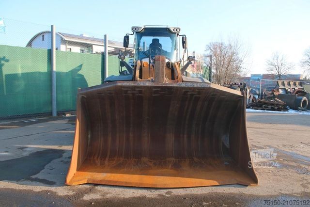 Încărcător pe roți LIEBHERR L 580 Xpower - Nr.: 389