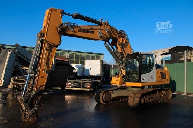 Pásové rýpadlo LIEBHERR R924 LC VERSTELLAUSLEGER Nr.: 088