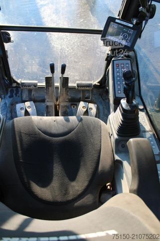 Pásové rýpadlo LIEBHERR R924 LC VERSTELLAUSLEGER Nr.: 088