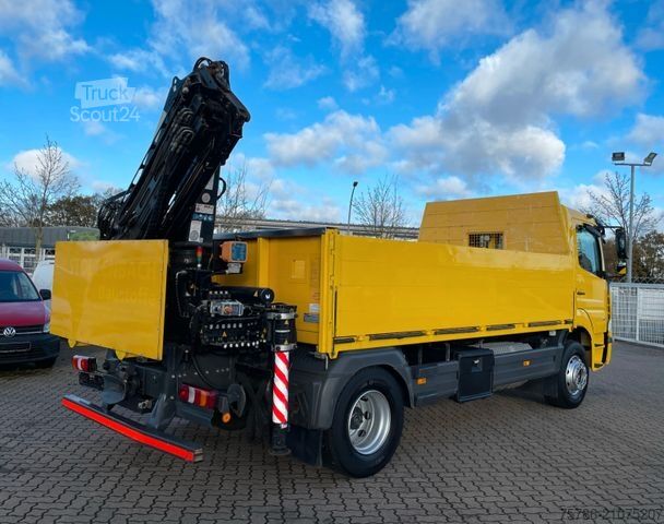 LKW mit Pritsche (offen) MERCEDES-BENZ Atego 1523 L /  AC/ Atlas AK 88.3 + Funk+5/6 Kr.