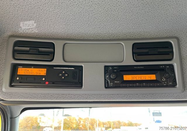 LKW mit Pritsche (offen) MERCEDES-BENZ Atego 1523 L /  AC/ Atlas AK 88.3 + Funk+5/6 Kr.