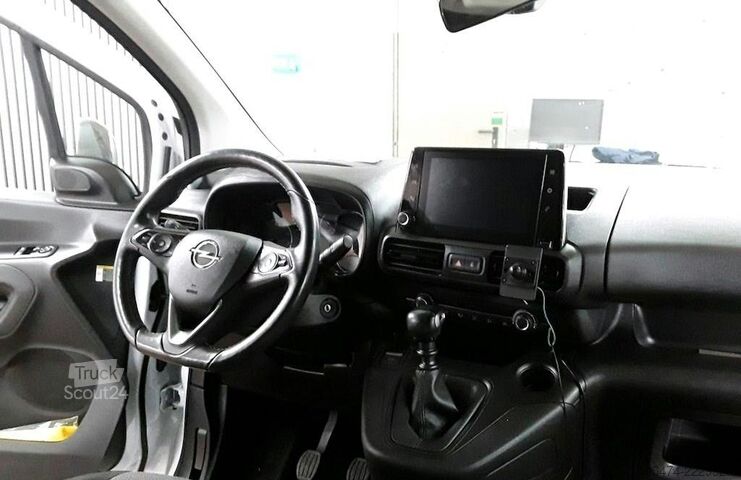 Panel kombi OPEL Combo E Cargo Basis # erst 7 tkm # Würth Regale