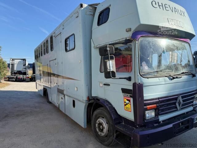 Autocamion cu caroserie tip cutie Renault Midlum 230