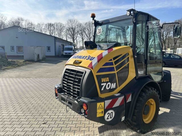 Chargeuse Komatsu WA70M-8