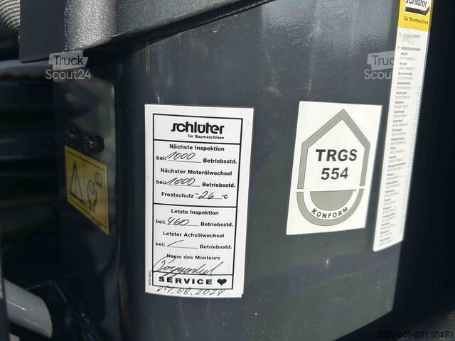 Chargeuse Komatsu WA70M-8