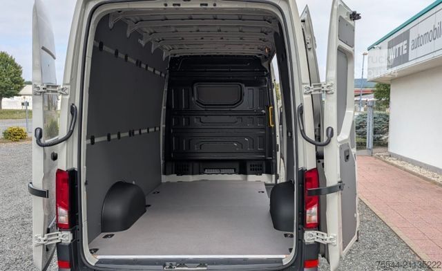 Kastenwagen hoch lang VOLKSWAGEN Crafter L3H3 Klima-Laderaum/Frischdienst/Kühlung