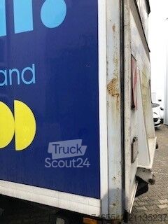 7.5-ton truck with box body and tail lift Mercedes-Benz Atego 815