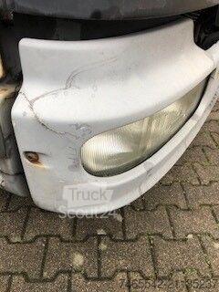 7.5-ton truck with box body and tail lift Mercedes-Benz Atego 815