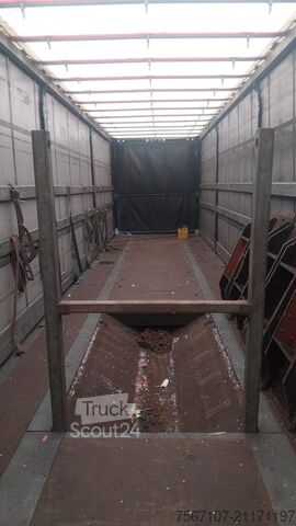 Otevřený návěs s plachtou Schmitz Cargobull Coil