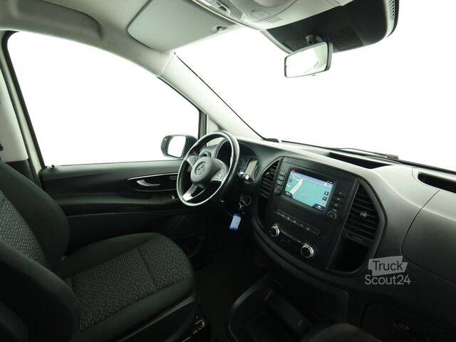 Ploščati dostavnik Mercedes-Benz Vito 119 CDI 4x4 Kasten Kompakt ACC AHK AUT Kam.