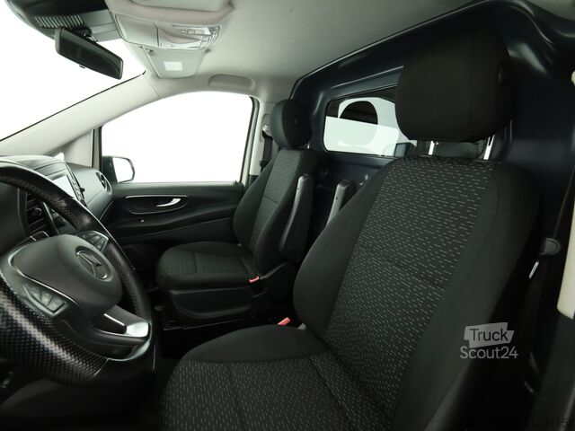 Ploščati dostavnik Mercedes-Benz Vito 119 CDI 4x4 Kasten Kompakt ACC AHK AUT Kam.