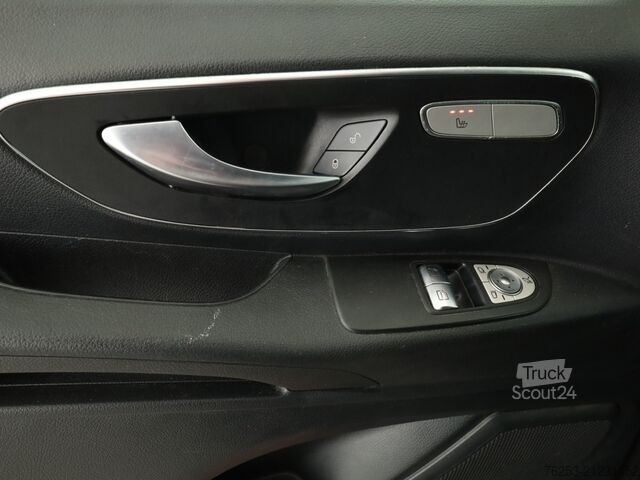 Ploščati dostavnik Mercedes-Benz Vito 119 CDI 4x4 Kasten Kompakt ACC AHK AUT Kam.