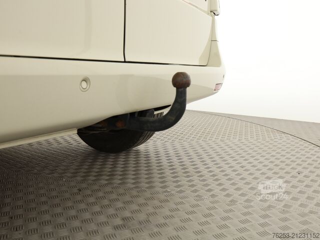 Ploščati dostavnik Mercedes-Benz Vito 119 CDI 4x4 Kasten Kompakt ACC AHK AUT Kam.